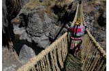 Prix spécial "patrimoine vivant" : pont inca Q’eswachaka, reconstruit tous les ans par la communauté villageoise à Quehue au Pérou, avec le soutien technique de Mag. Alejandrina Arrospide Poblete - Crédit photo : D.R. -