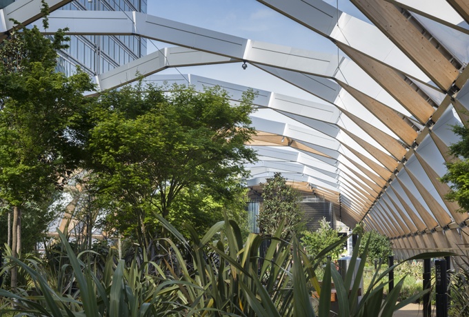 Couverture de la gare Canary Wharf Crossrail Station<br/> Crédit photo : Foster +  Partners 