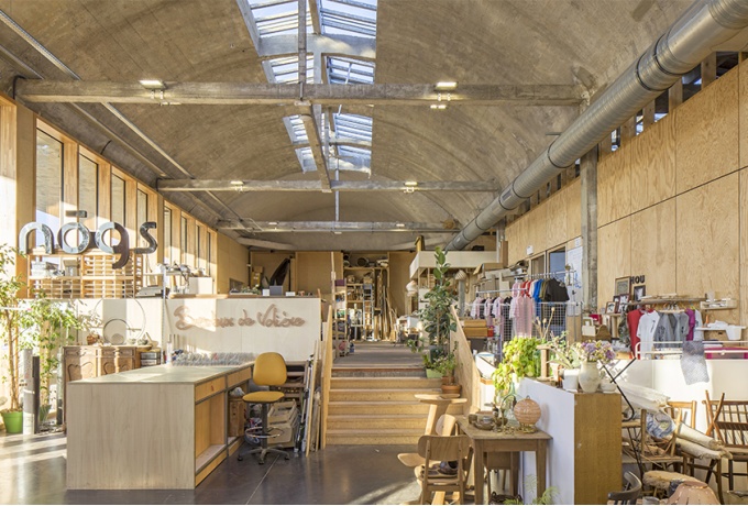Atelier de production partagé (artiste brodeur, etc.)