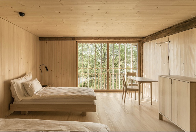 Une chambre de la résidence d’artistes.